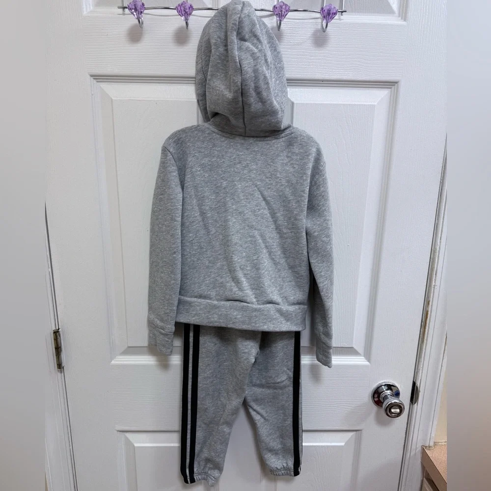 Adidas Kids Gray Jacket and Jogger Set, Size 4